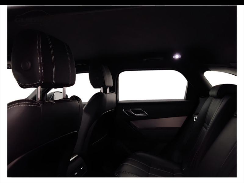 GuidiCar - LAND ROVER Range Rover Velar 2018 Velar 2.0 i4 R-Dynamic 240cv auto Usato